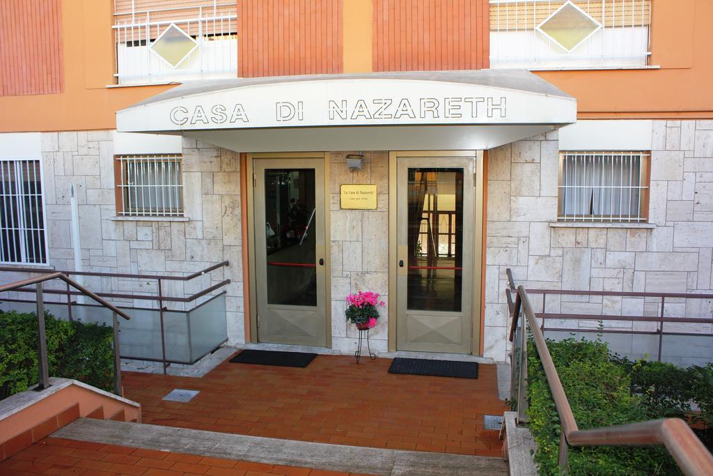 La Casa Di Nazareth Hotel โรม ภายนอก รูปภาพ